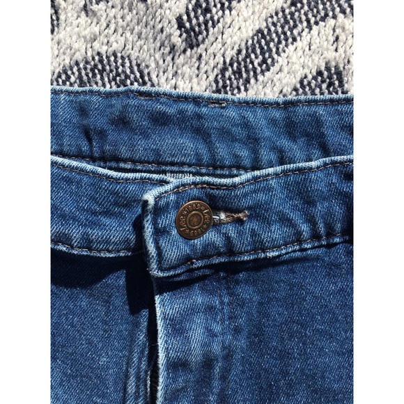 90’s Vintage Plus Size High Waisted Lee Jeans 16 - Picture 6 of 7